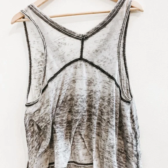 We the Free grey tank - Picture 5 of 5